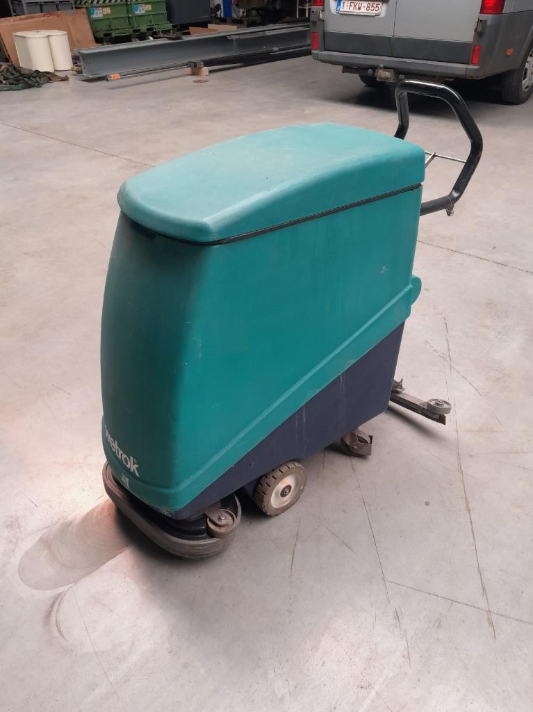 Wetrok duomatic S43 S50, Ophalen, Gebruikt, Schrobmachine