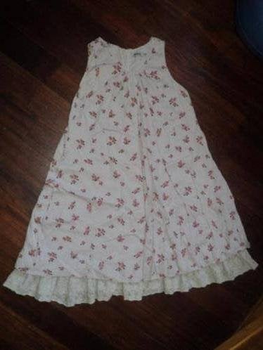 une magnifique robe des fêtes? vacances? pour la fille 14ans, Enlèvement ou Envoi, Fille