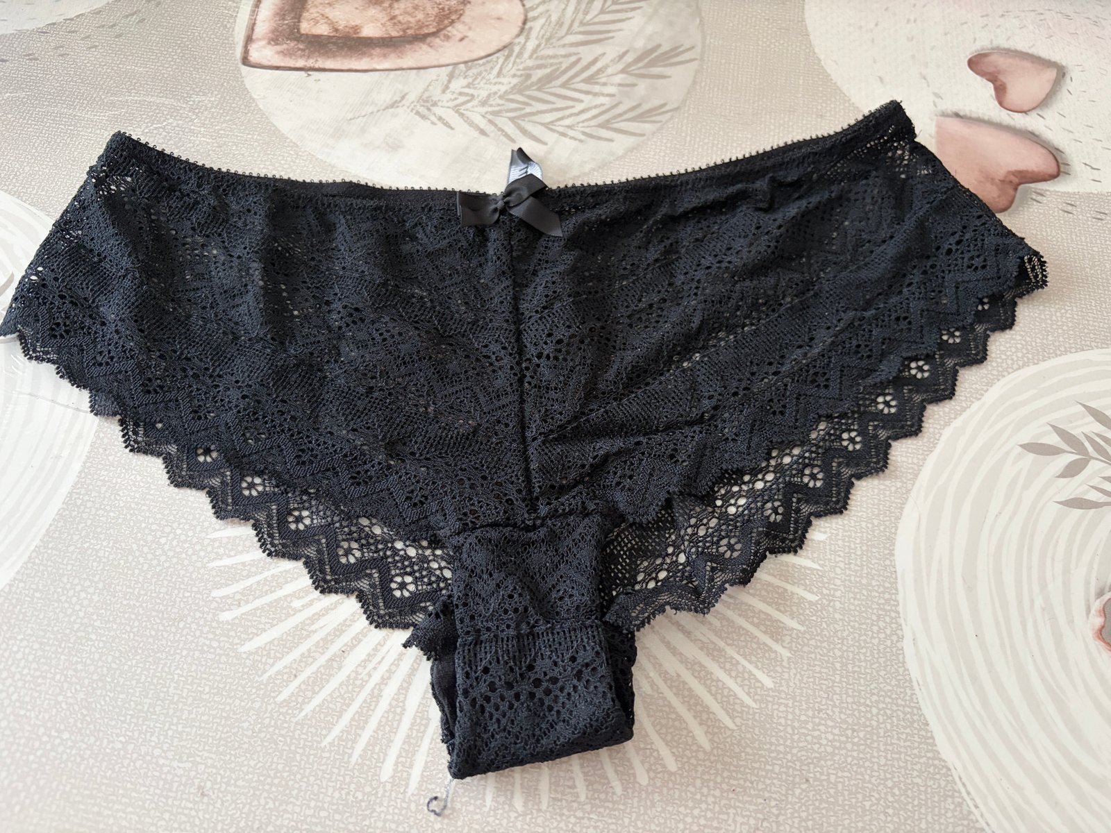 Zwart kanten slipje - kleine decoratieve strik, Ophalen of Verzenden, Zwart