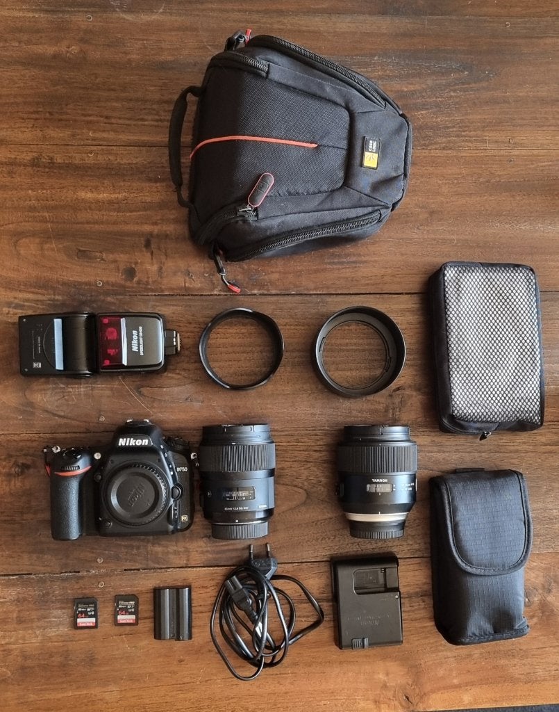 Nikon D750 + Objectifs et accessoires, TV, Hi-fi & Vidéo, Appareils photo numériques, Mise au point manuelle, Sans zoom optique