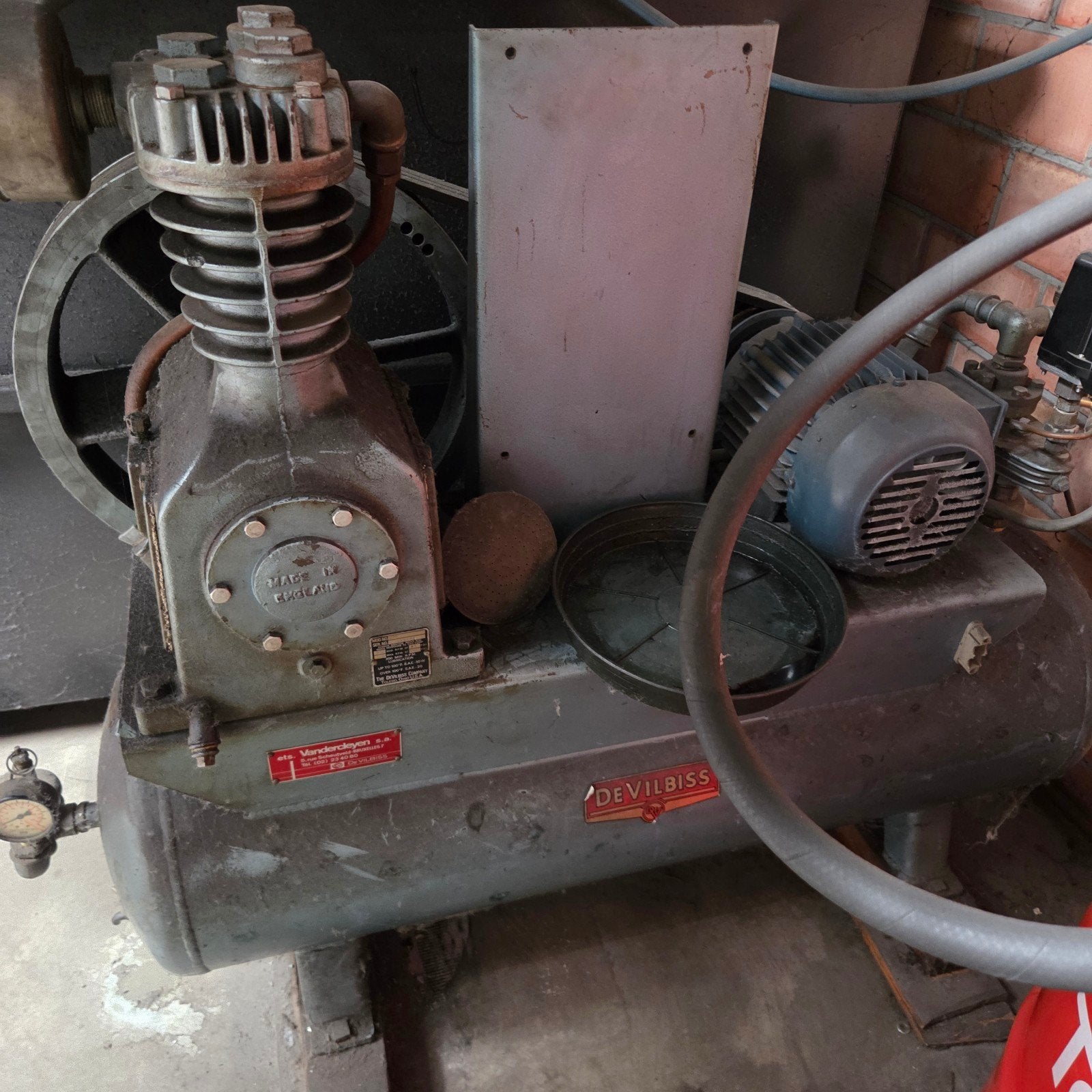 compressor 400V, Ophalen