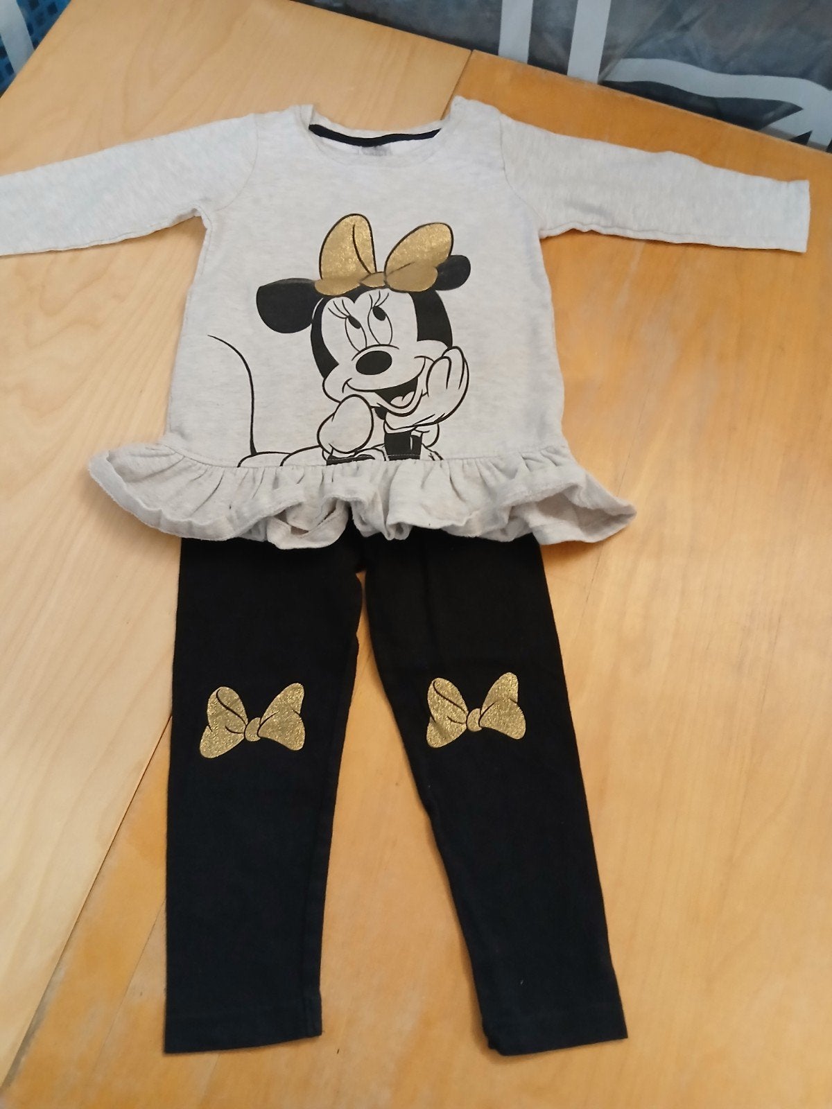 Setje minnie mouse maat 98/104, Kinderen en Baby's, Kinderkleding | Maat 104, Ophalen of Verzenden, Setje
