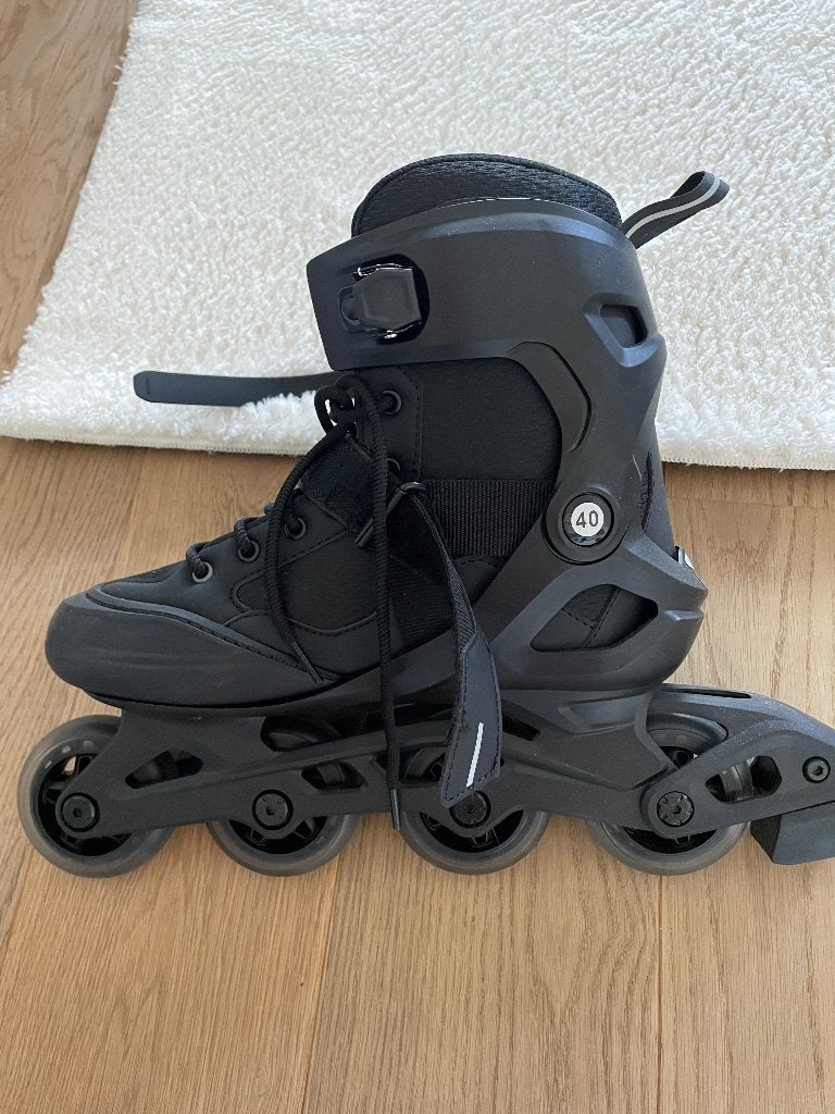 Roller noir, Enlèvement, Neuf