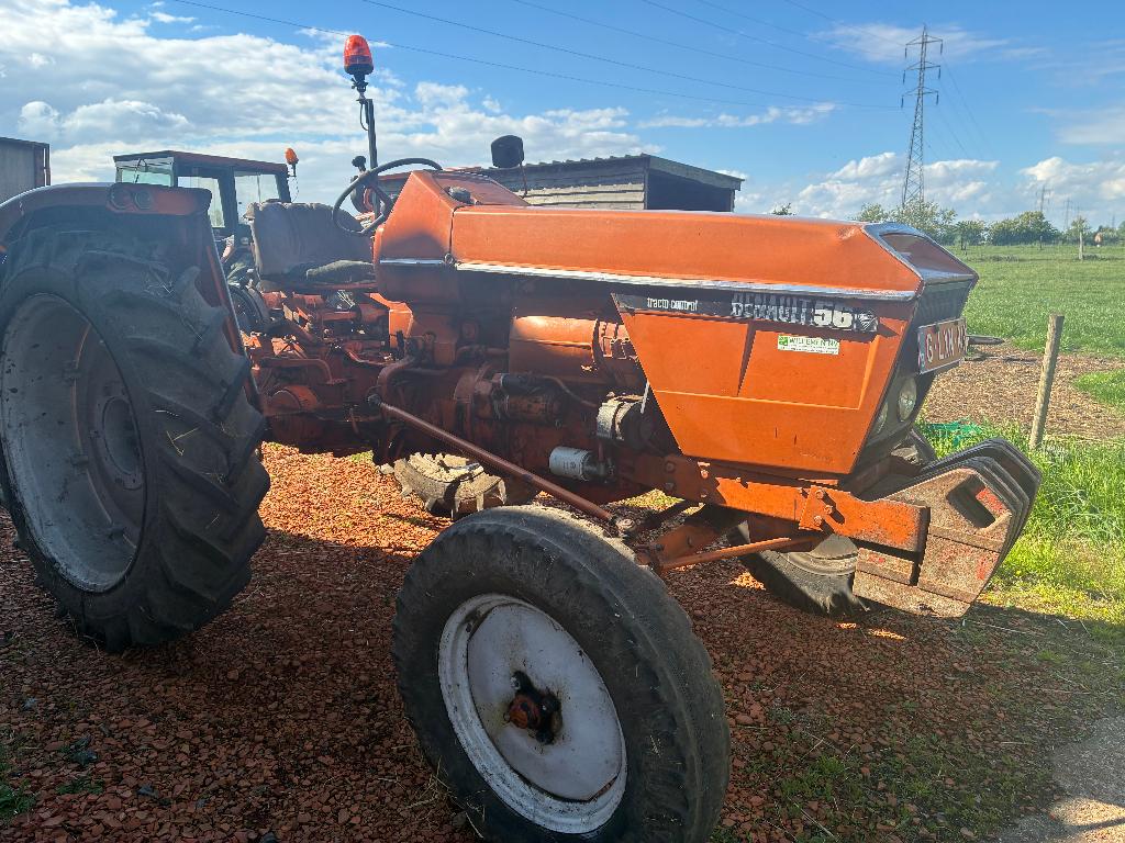 Te koop: Renault 56 tractor (1971) – 3292 draaiuren, Articles professionnels, Agriculture | Tracteurs, 2500 à 5000, Renault, jusqu'à 80 ch