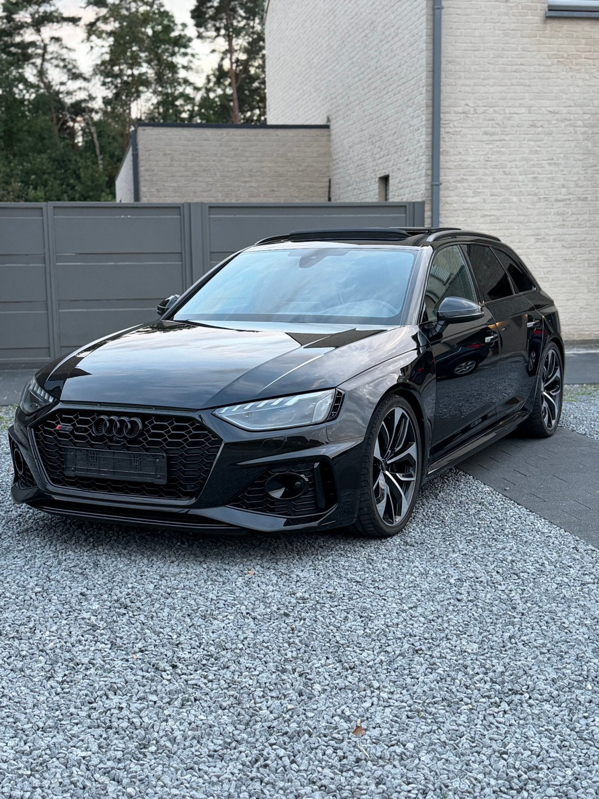 AUDI RS4 2.9TFSI PANO/headup/camera/keyles, Auto's, Automaat, Dealer onderhouden, Zwart, 360° camera