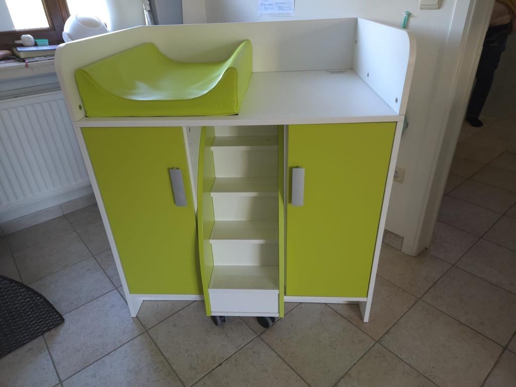 Table à langer ergonomique en parfait état, Enlèvement