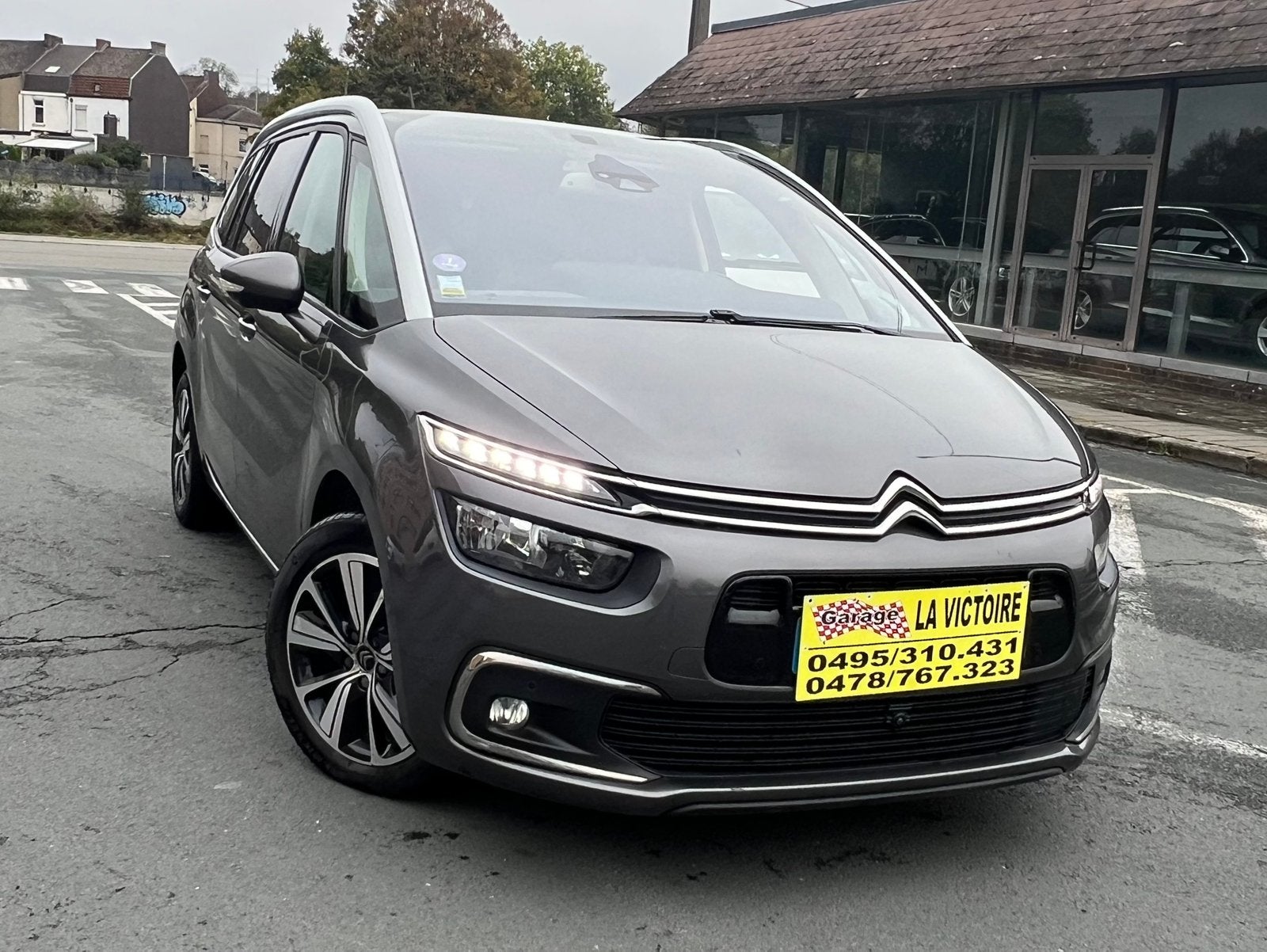 Citroën C4 Grand Spacetourer 5Places 2019année 0032478767323, Auto's, Voorwielaandrijving, Euro 6, 1199 cc, Leder en Stof