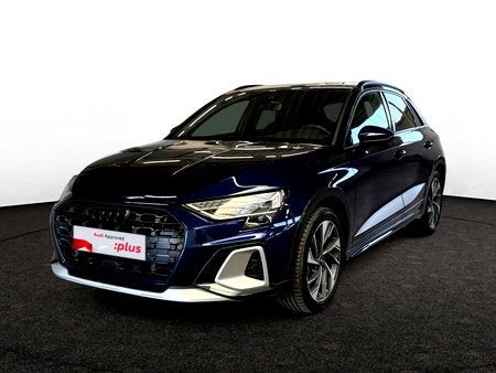 Audi A3 Allstreet BUSINESS EDITION 35 TFSI 150 PK S-TRONIC, Auto's, Automaat, Blauw, Berline, Adaptive Cruise Control