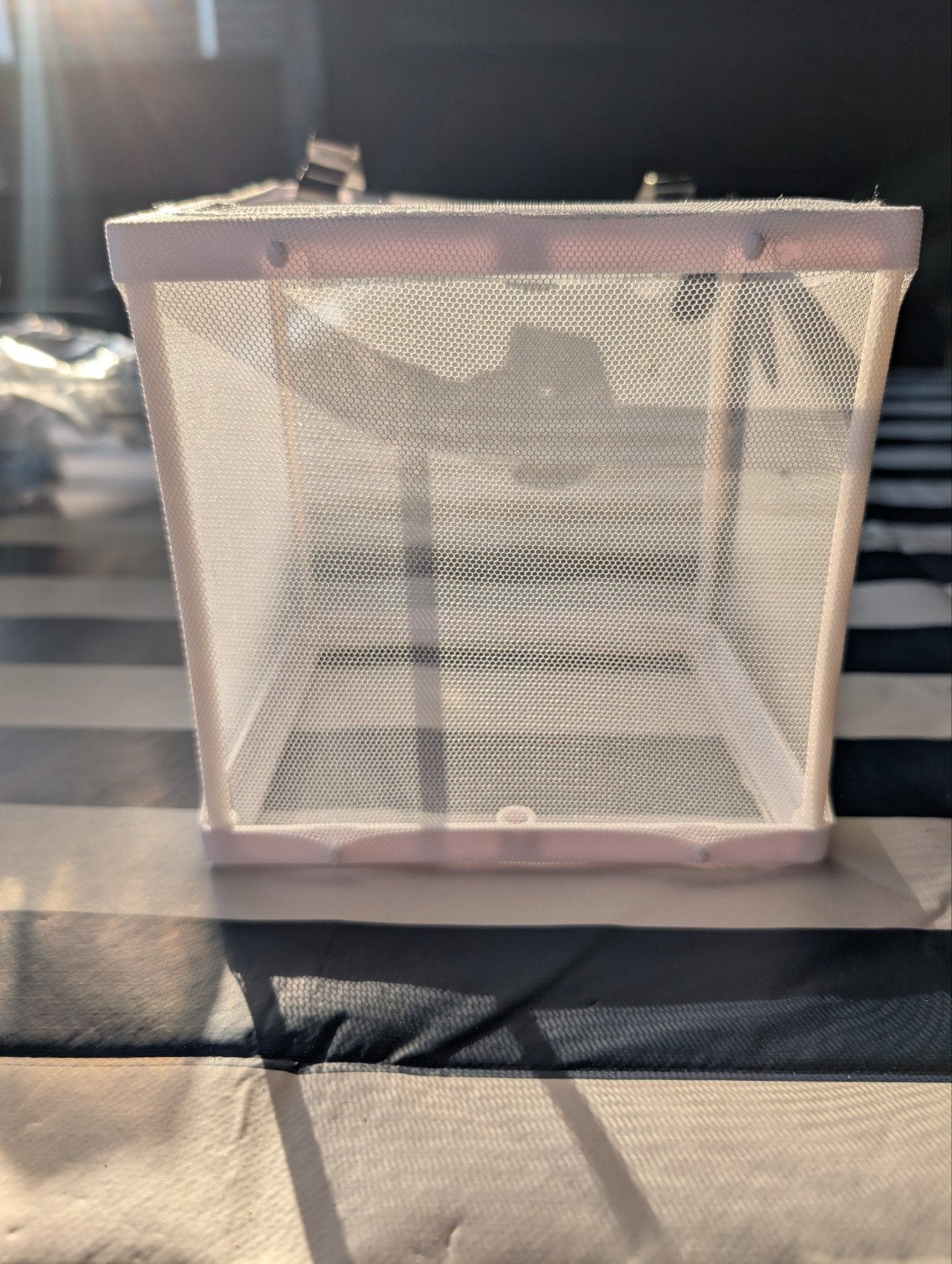Breeding box met scheidingswand, Ophalen of Verzenden, Zo goed als nieuw