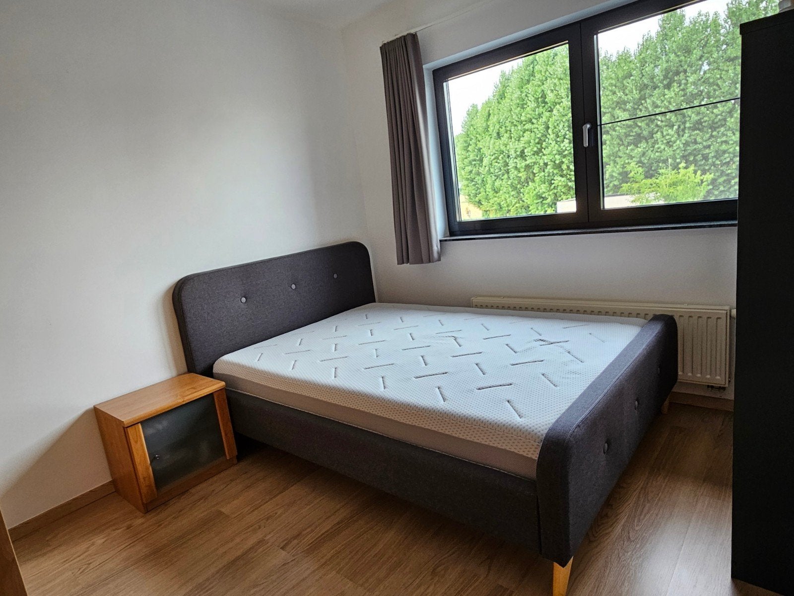 Slaapkamer set 140x200 
Amper gebruikt, Huis en Inrichting, Slaapkamer | Matrassen en Bedbodems, Ophalen, Tweepersoons, 140 cm