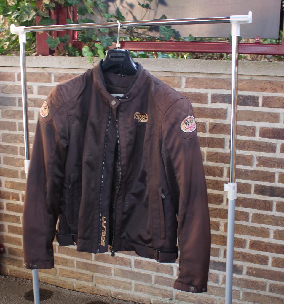 Veste ETE Dame Segura T40, Ophalen