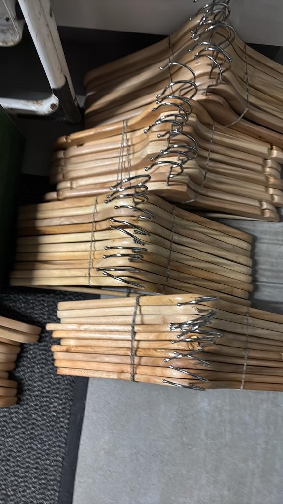 Kapstokken, Ophalen, Nieuw, Hout