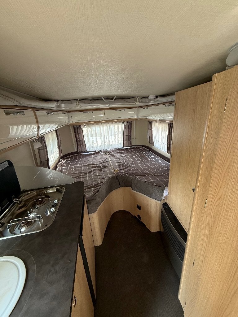 ERIBA Touring 542 60e editie, Standaardzit, Tot en met 3, Particulier, 2 aparte bedden