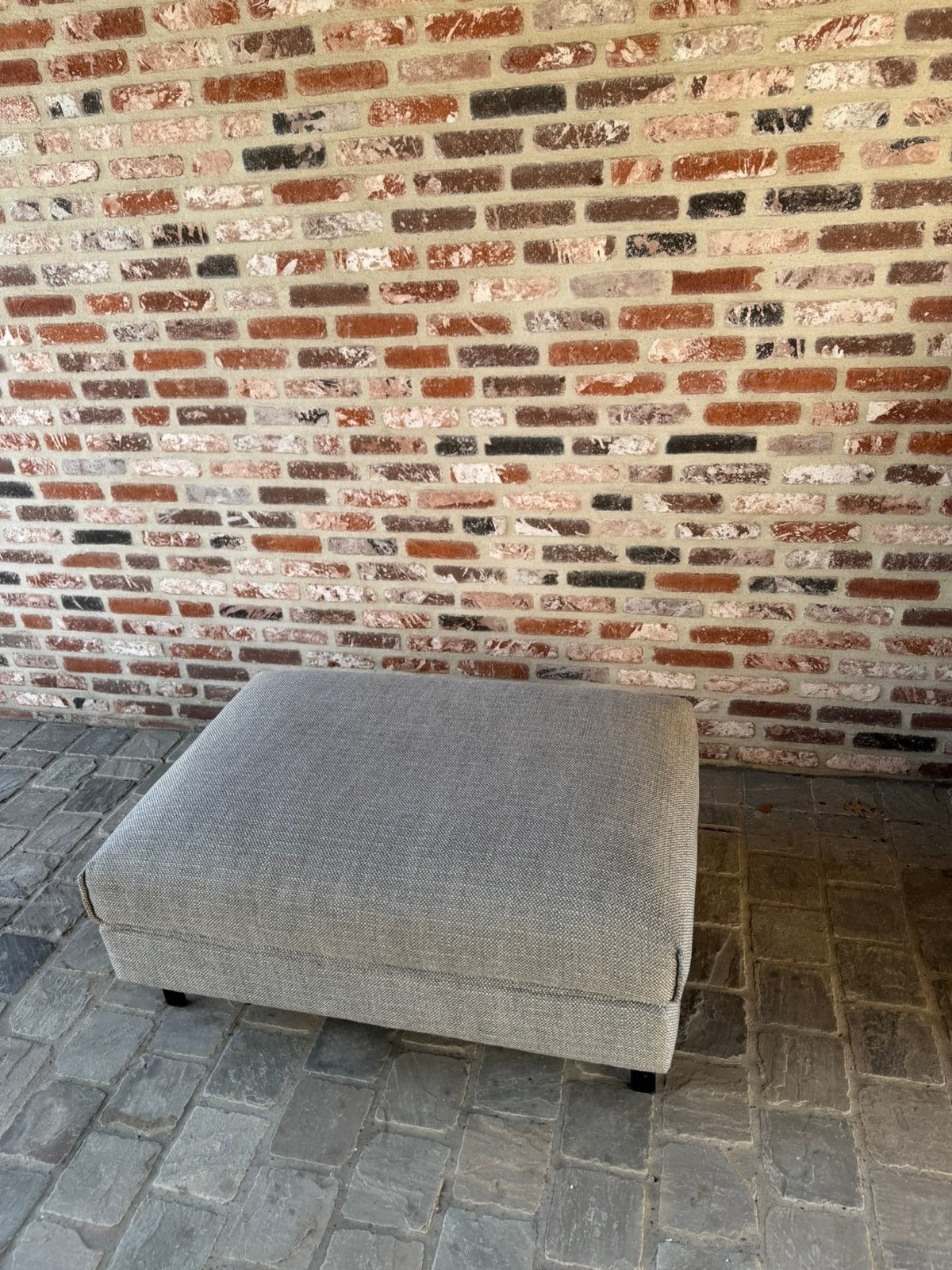 Gratis grijze poef, Huis en Inrichting, Ophalen, 75 tot 100 cm, Zo goed als nieuw, Rechthoekig