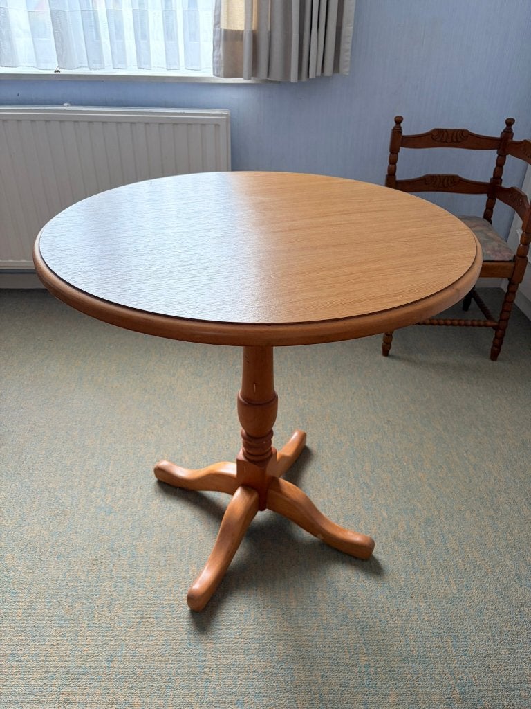 Ronde houten piëdestal tafel, Huis en Inrichting, Ophalen, Gebruikt, 50 tot 100 cm, Rond
