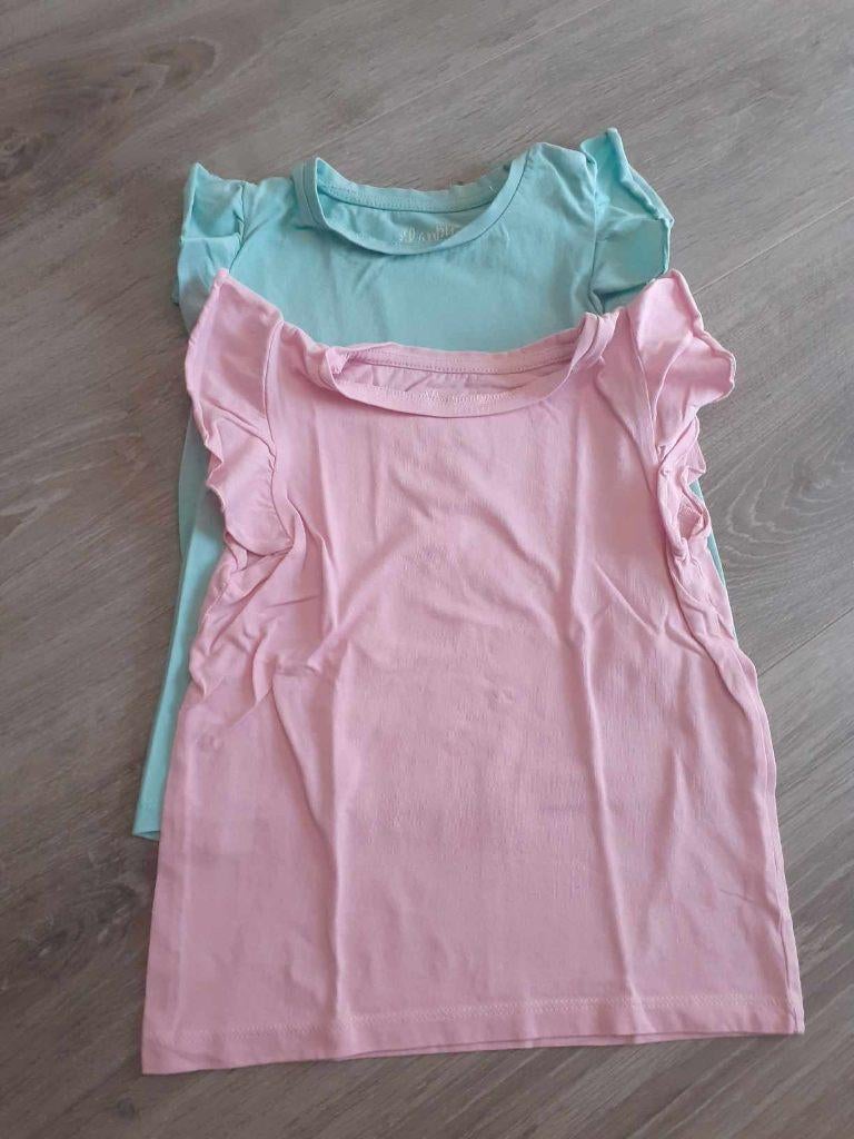 Set van 2 effen topjes C&A - maat 98/104, Enfants & Bébés, Vêtements enfant | Taille 104, C&A, Enlèvement ou Envoi, Ensemble, Utilisé