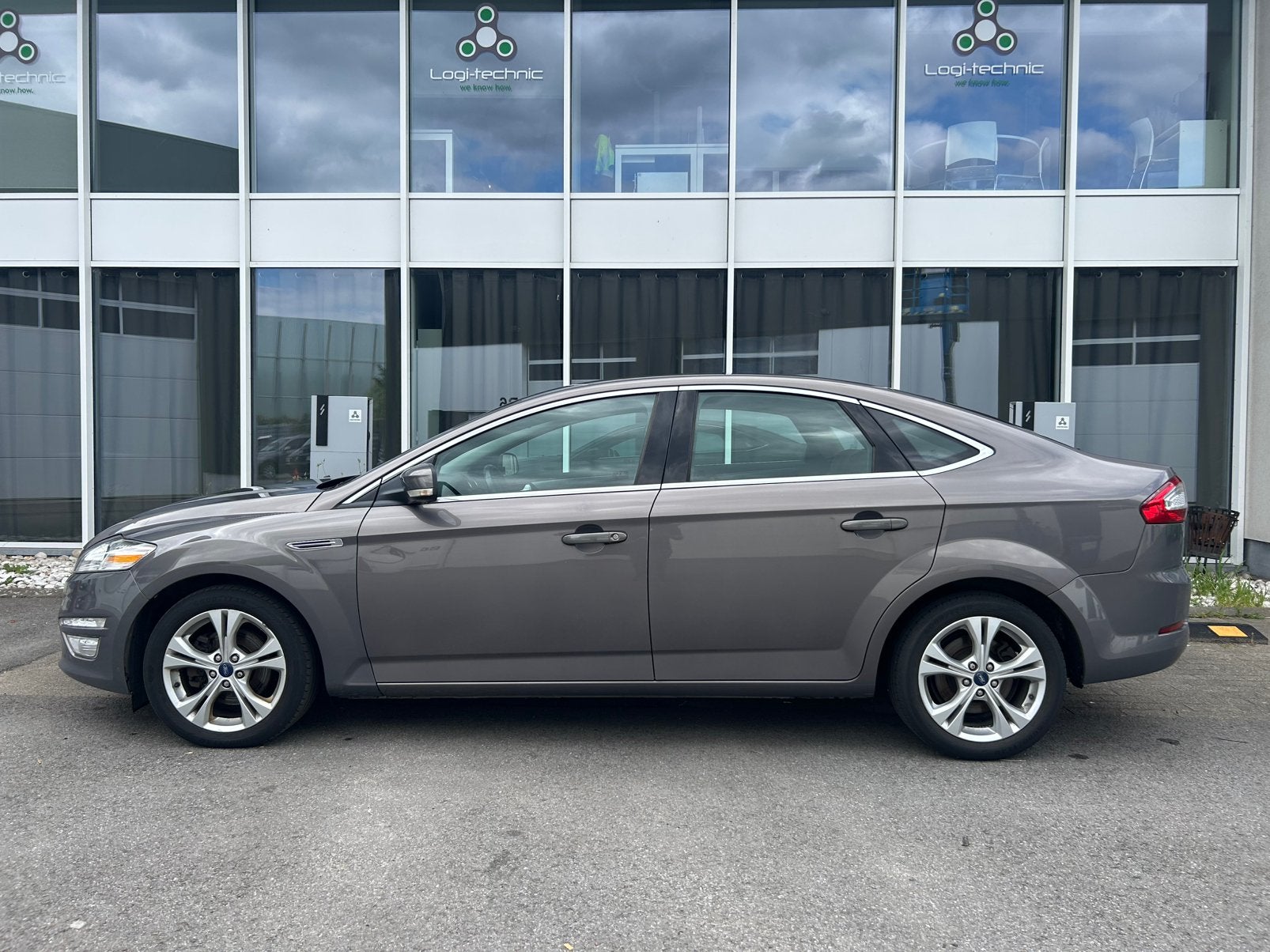 Ford Mondeo 2.0 TDCI / Automaat / Navi / Leder /, Auto's, Automaat, Euro 5, Beige, Mondeo