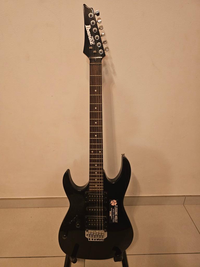 Guitare électrique pour gauchers Ibanez GRX170LH, Musique & Instruments, Instruments à corde | Guitares | Électriques, Enlèvement