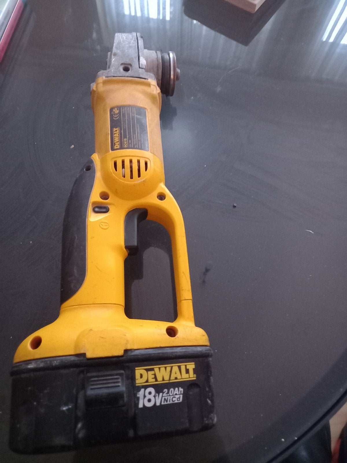 meuleuse d angle dewalt dc410 sans chargeur, Enlèvement