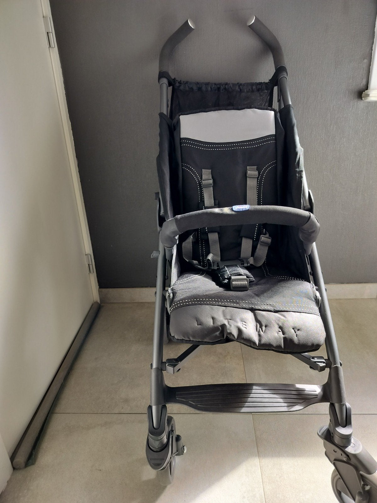 buggy Chicco  liteway, Kinderen en Baby's, Buggy's, Ophalen, Zo goed als nieuw