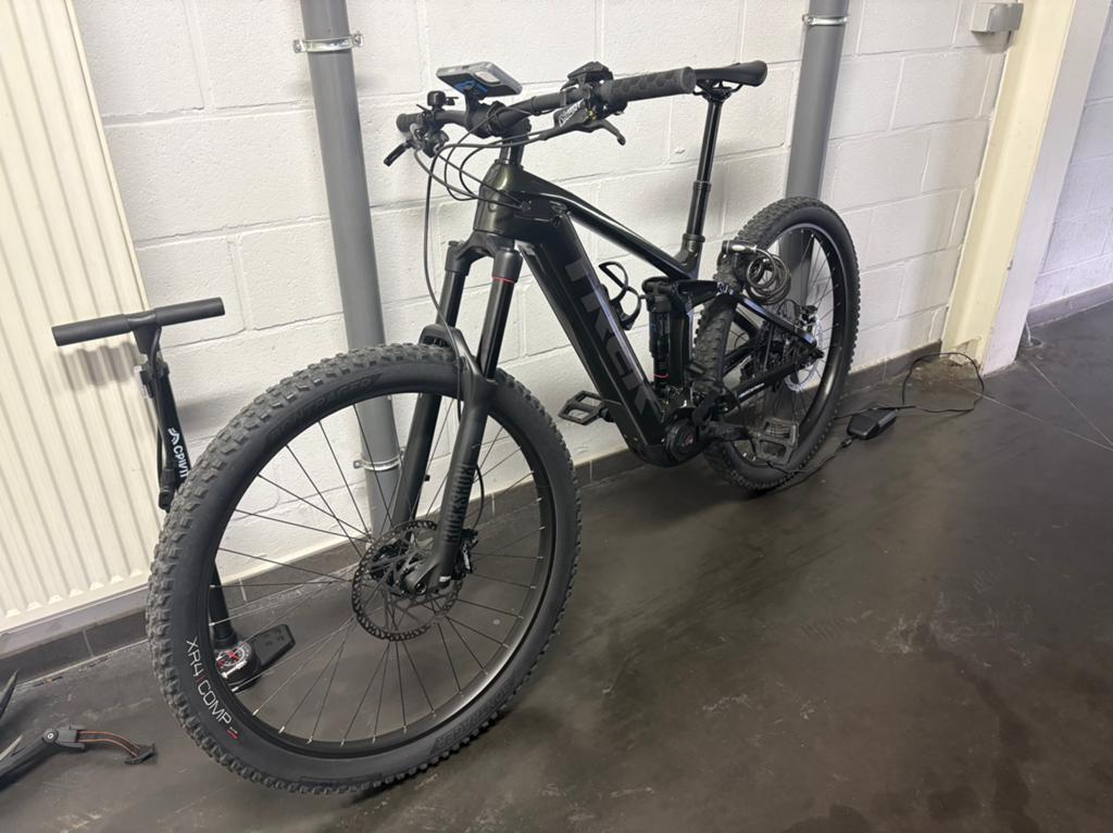 Trek Rail 9.5 GEN 4 Carbon model 2023, Fietsen en Brommers, Ophalen, Zo goed als nieuw, Trek