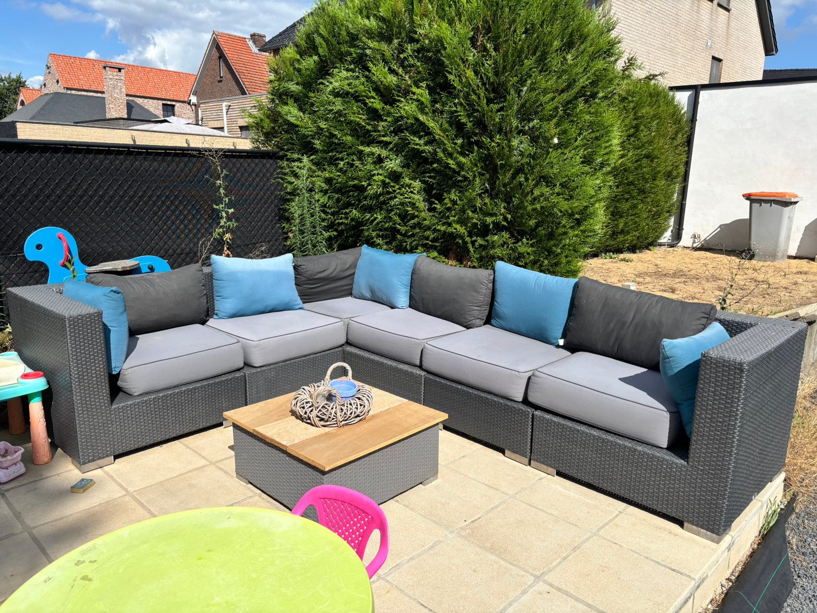 Wicker loungeset met kussens - Lichte beschadiging, Tuin en Terras, Ophalen, Zo goed als nieuw, Wicker, Loungeset