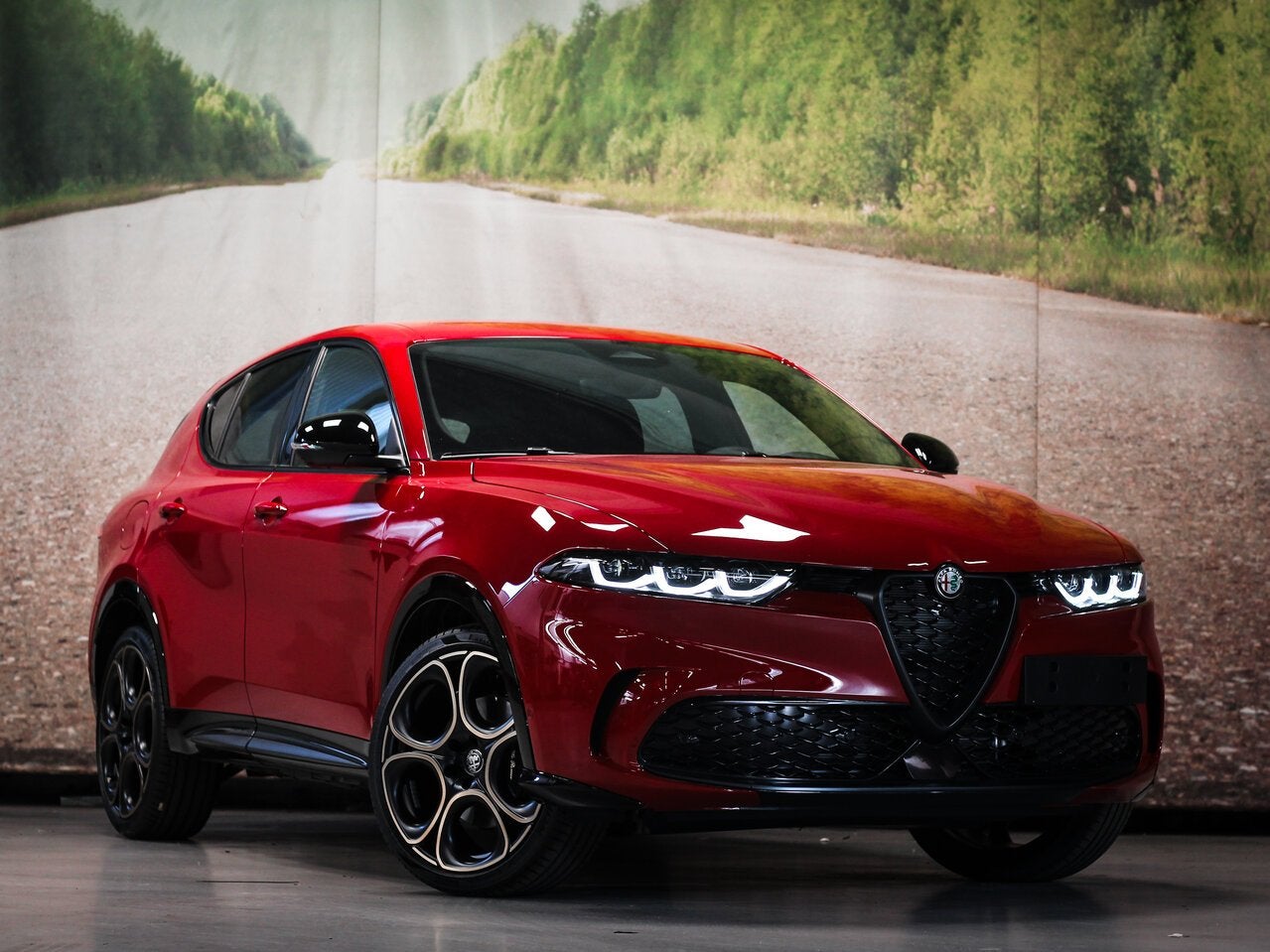 Alfa Romeo Tonale Ibrida, Autos, Euro 6, 0 kg, Noir, 5 portes