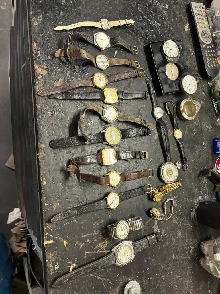 ANCIENNES MONTRES LOT !!!, Enlèvement