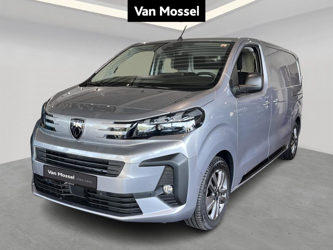 Peugeot Expert Standard L2 2.0 BlueHDi 180 EAT8, 177 ch, 4 portes, Entreprise, 3 places