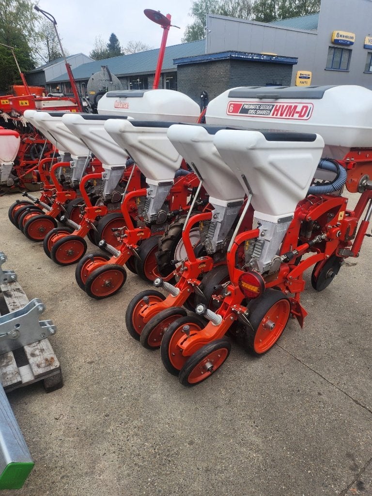 ÖZDUMAN MAISPLANTER HVMD6 6 RIJEN, Articles professionnels, Agriculture | Outils, Enlèvement, Semer, Planter ou Lever