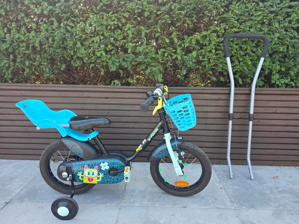 Kinderfiets 14 inch met steunwieltjes en duwstang., Ophalen