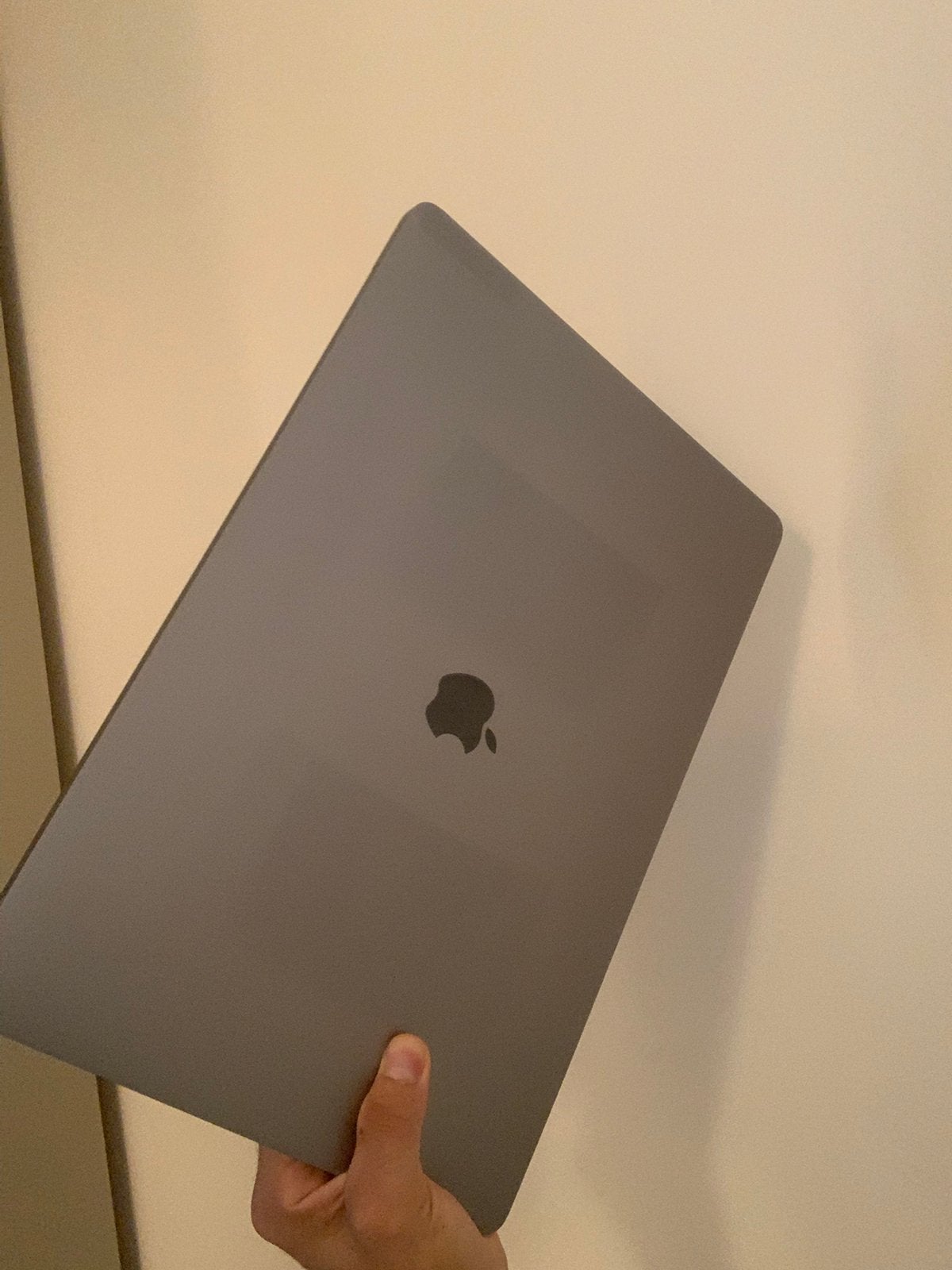 MacBook Pro 16 pouces 16gb, Informatique & Logiciels, 16 pouces ou plus, Utilisé, 16 GB, Enlèvement ou Envoi