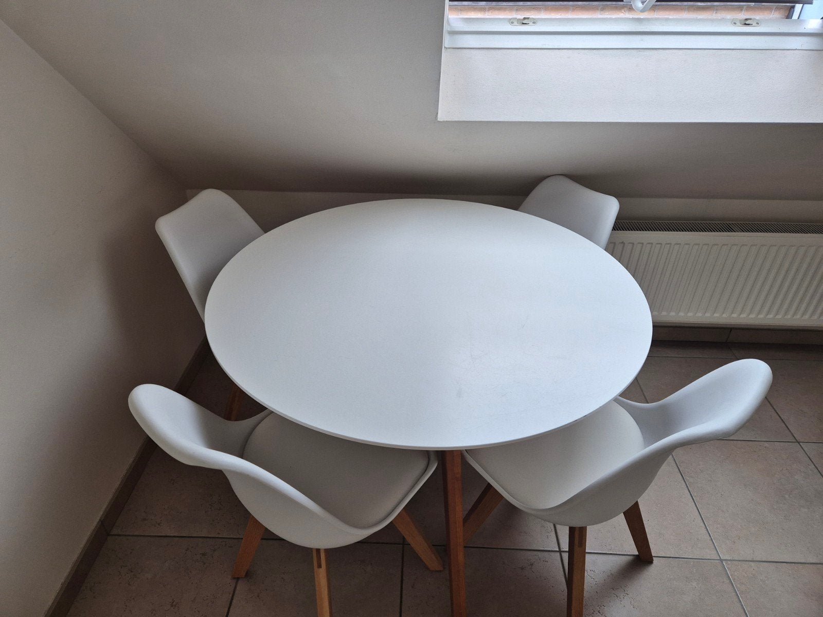 Eettafel + stoelen, Ophalen