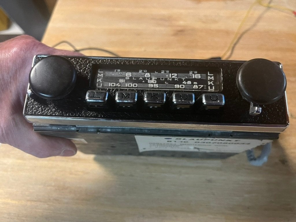Auto radio Blaupunkt, Enlèvement