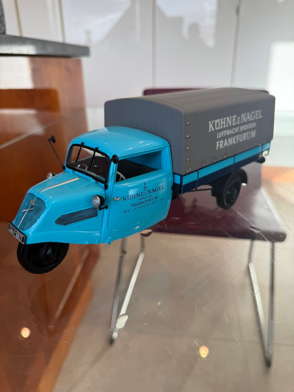 Tempo Hanseat Pickup Kühne & Nagel Frankfurt Minichamps 1:18, Enlèvement ou Envoi, Comme neuf, Voiture, MiniChamps
