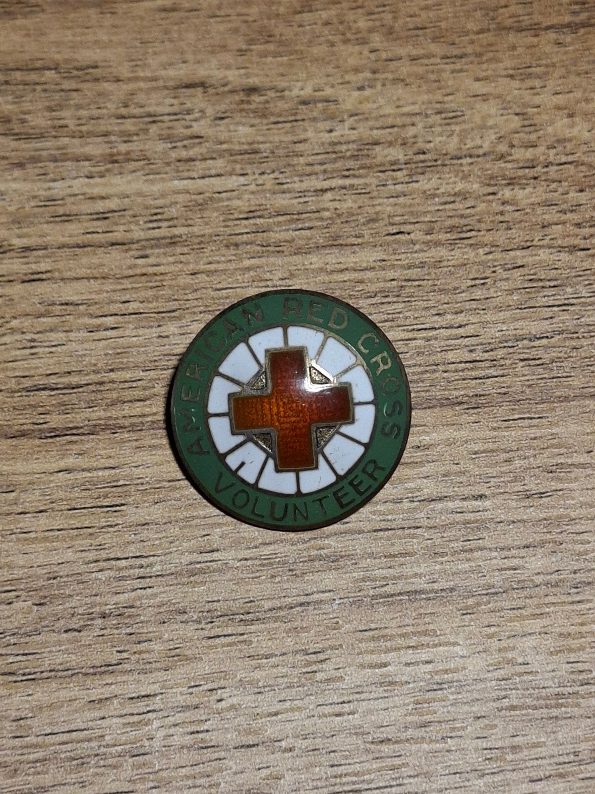 « Épinglette de volontaire de la Croix-Rouge américaine de l, Collections, Enlèvement ou Envoi