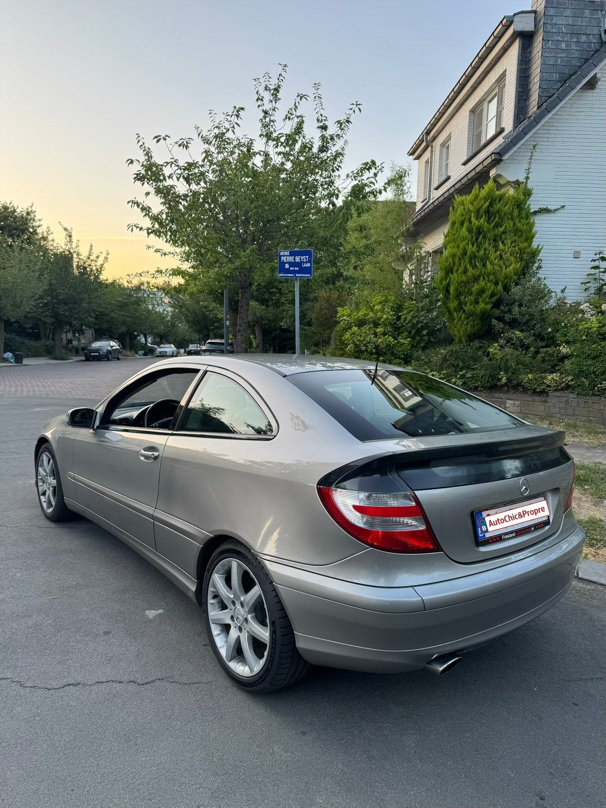 Mercedes C180 Sportcoupé Kompressor, Autos, Cuir, Argent ou Gris, Achat, Entreprise