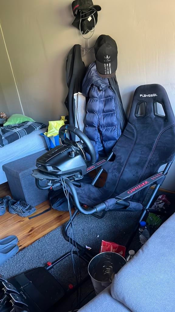 Playstation race stoel met stuur en pedalen, Enlèvement, Comme neuf