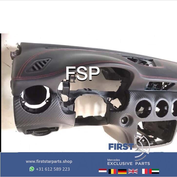 W176 45 AMG Dashboard Mercedes A Klasse carbon rode stik A45, Utilisé, -, Avant, -