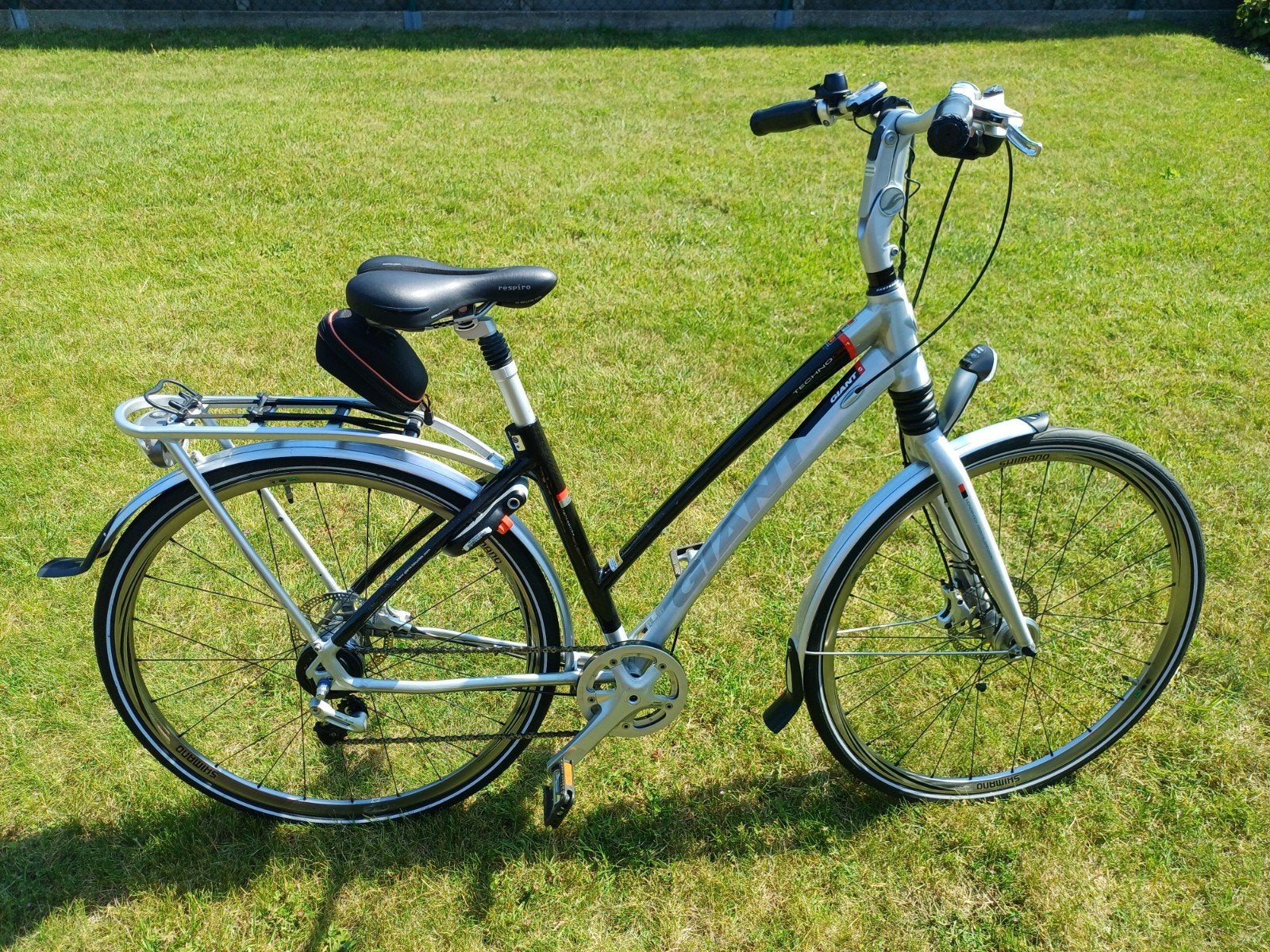 Giant cs 1, Vélos & Vélomoteurs, Vélos | Femmes | Vélos de sport & de randonnée, Moins de 47 cm, Moins de 10 vitesses, Enlèvement