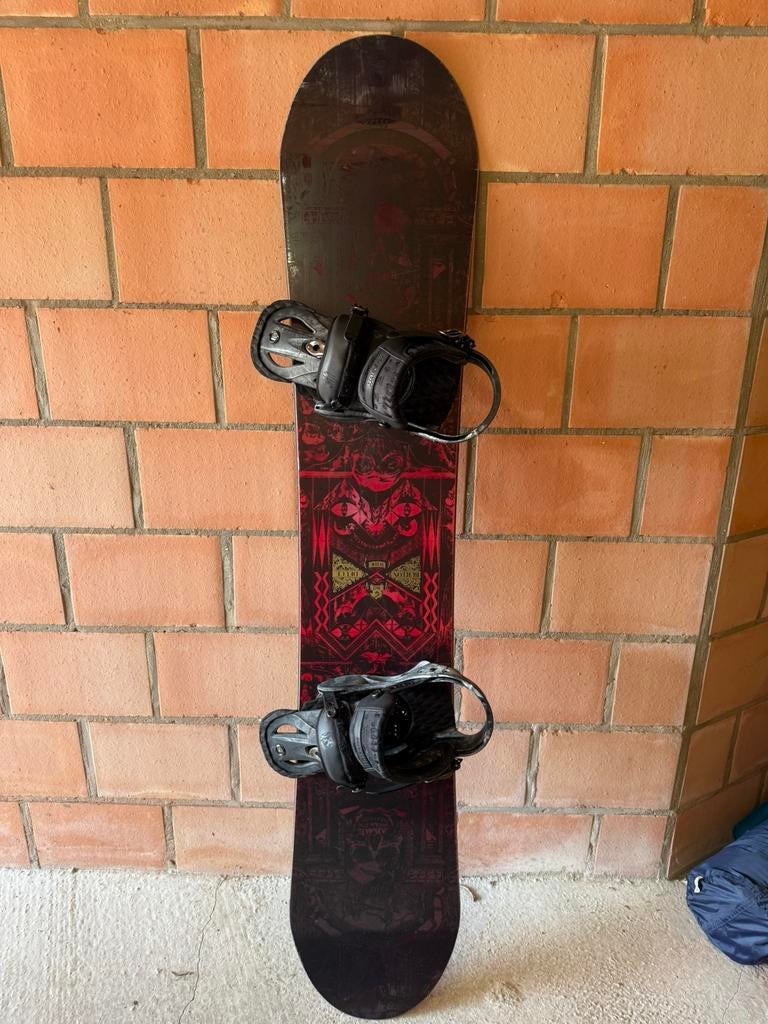 Burton snowboard, Ophalen, Zo goed als nieuw, Board