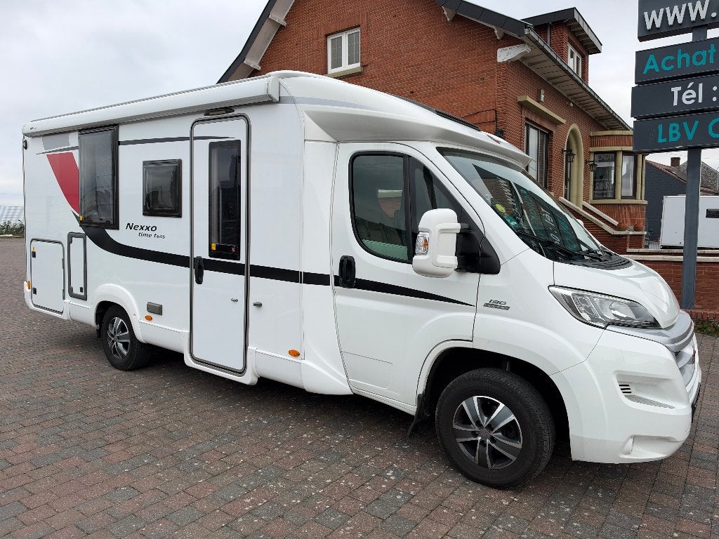 Bürstner Nexxo T665, Caravans en Kamperen, Caméra de recul, Fiat, Fietsendrager, Bedrijf