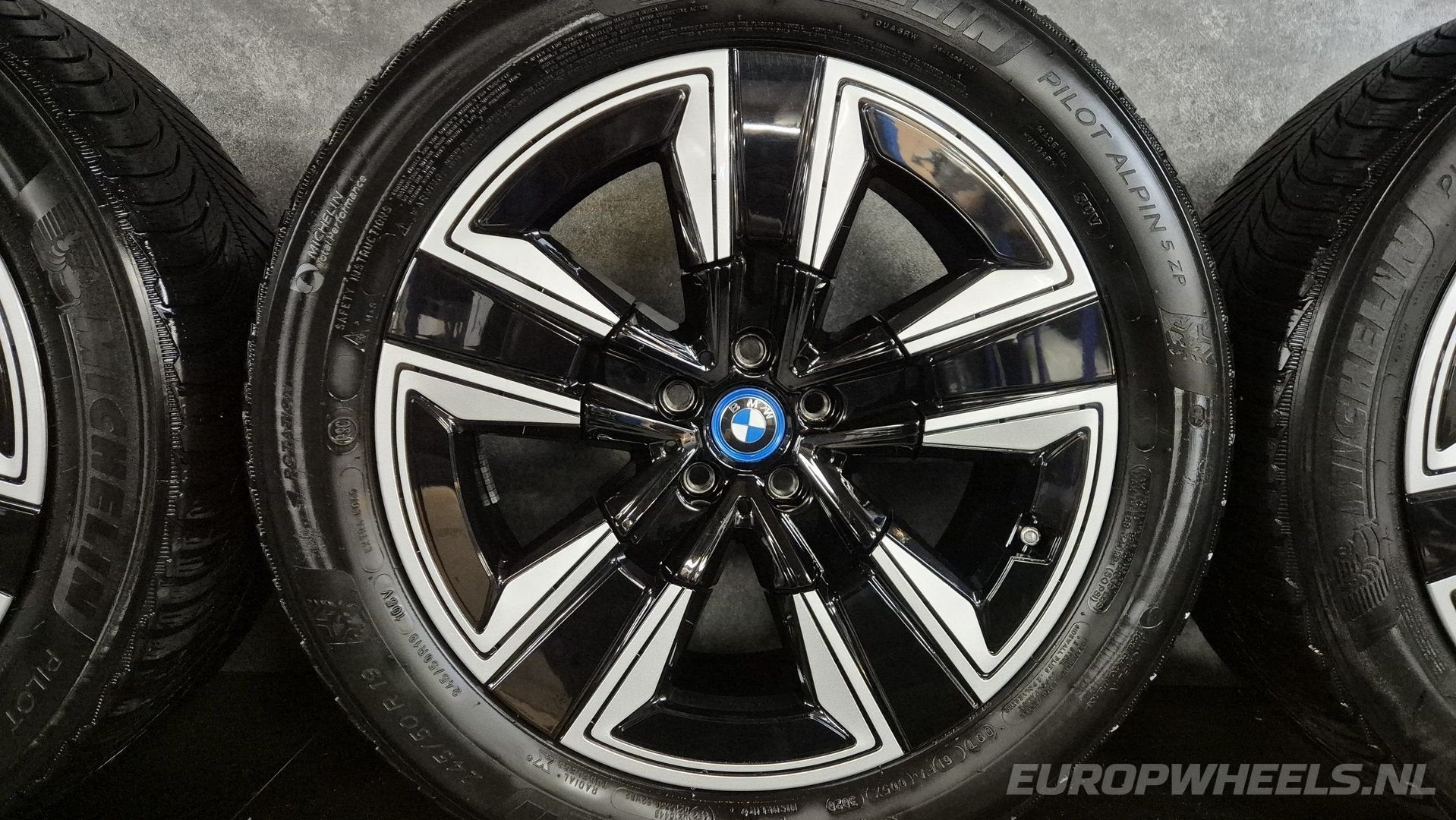BMW iX3 G08 19 inch velgen 842 winterbanden Michelin, Auto-onderdelen, 19 inch, -, -, Banden en Velgen