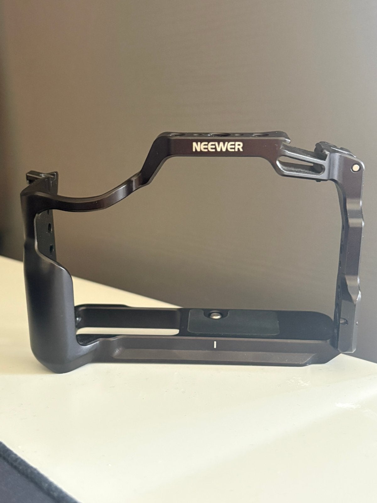 Neewer Cage voor canon eos R50, Ophalen of Verzenden, Overige typen