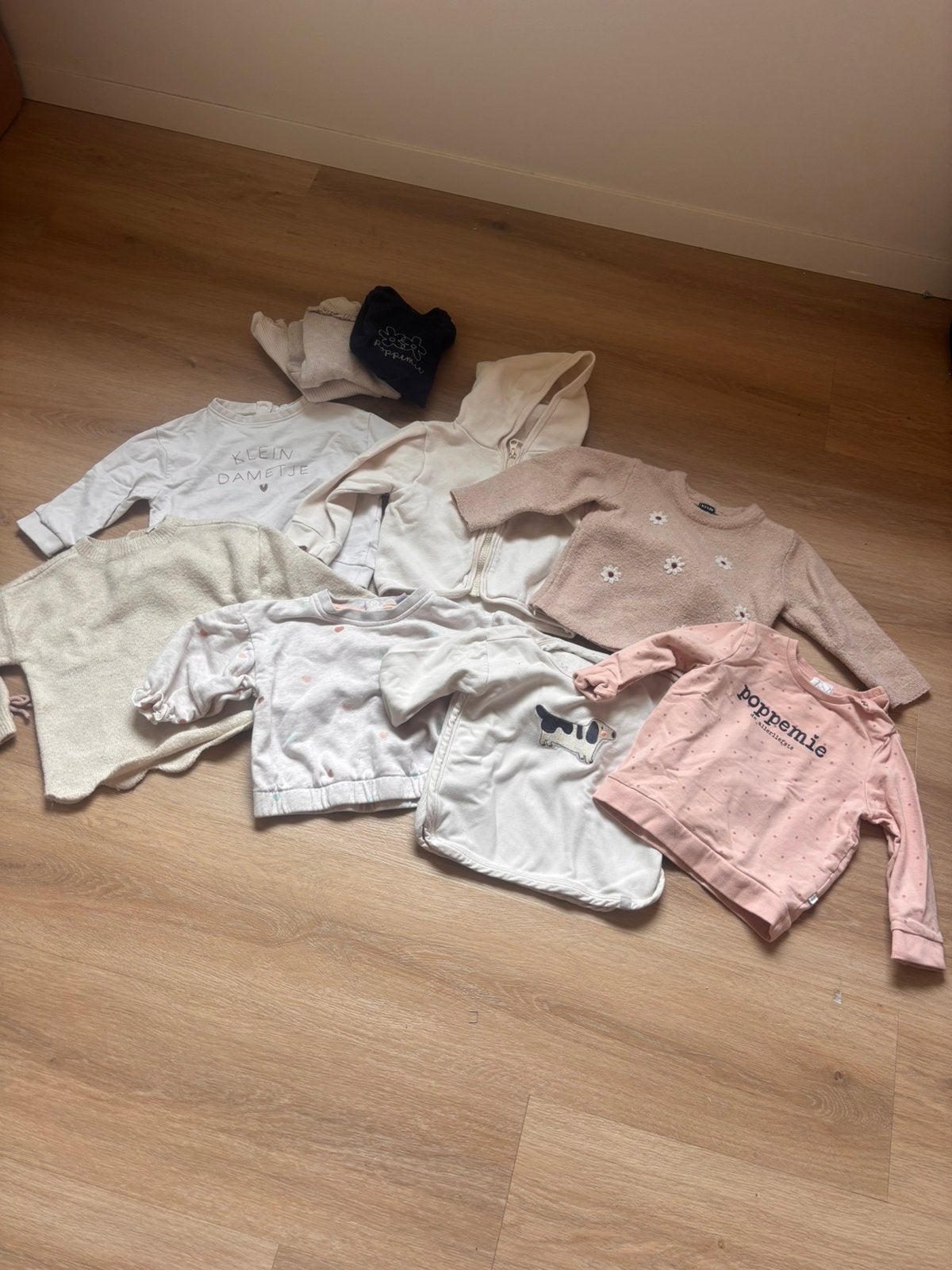 Bovenstukken meisje maat 80/86, Enlèvement, Comme neuf, Taille 80