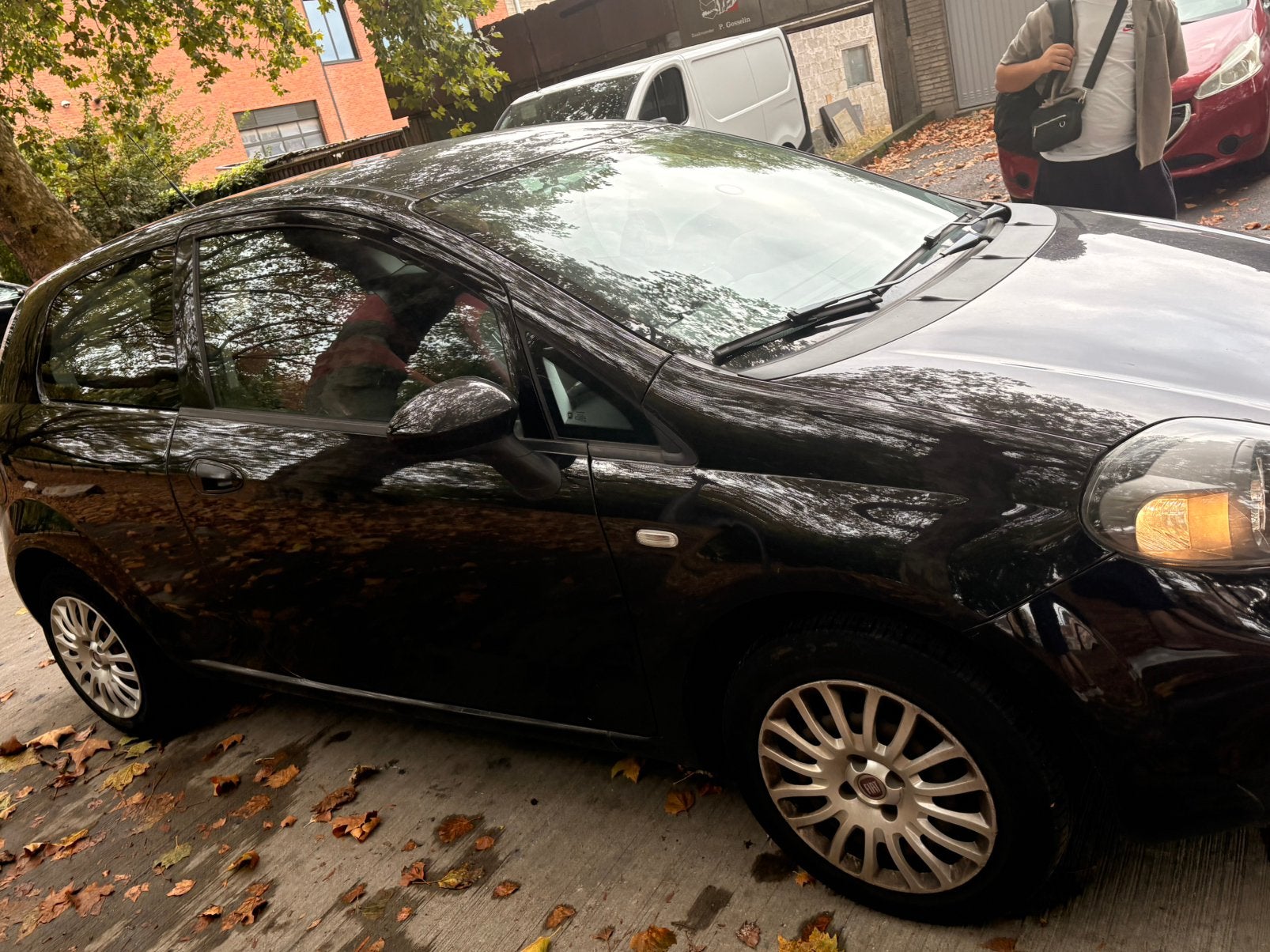 Fiat punto, Auto's, Euro 5, Zwart, Overige kleuren, Handgeschakeld