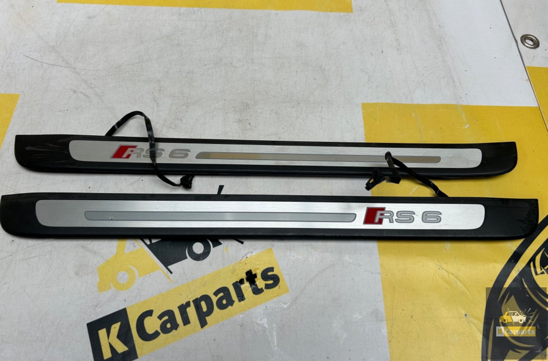 clairage de seuil de porte Audi RS6 4G Facelift 4G0947405D, Info@fabrikant.eu, Fabrikant BV, Fabrikantstraat 1
1000 AA  Amsterdam, NL