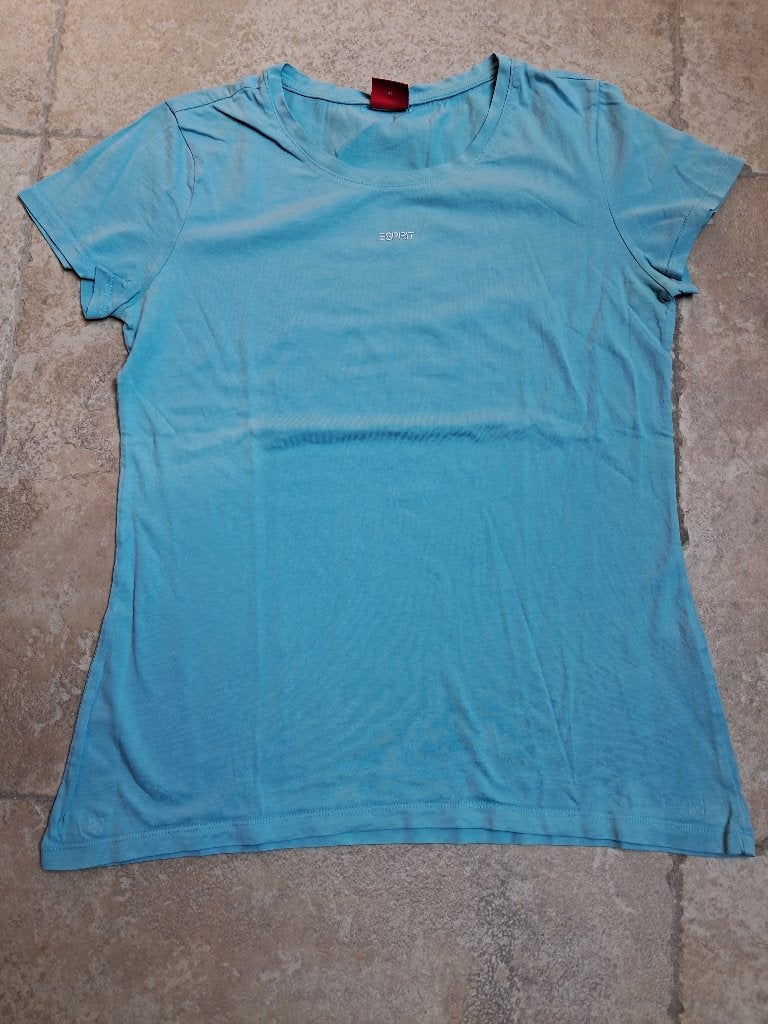 Merk Esprit: turqoise t-shirt mt Medium, Kleding | Dames, T-shirts, Maat 38/40 (M), Blauw, Ophalen of Verzenden, Zo goed als nieuw