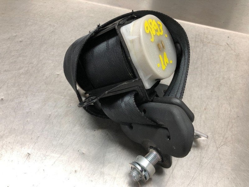 CEINTURE DE SECURITE ARRIERE GAUCHE Nissan Pixo (D31S), Autos : Pièces & Accessoires, Utilisé, Nissan