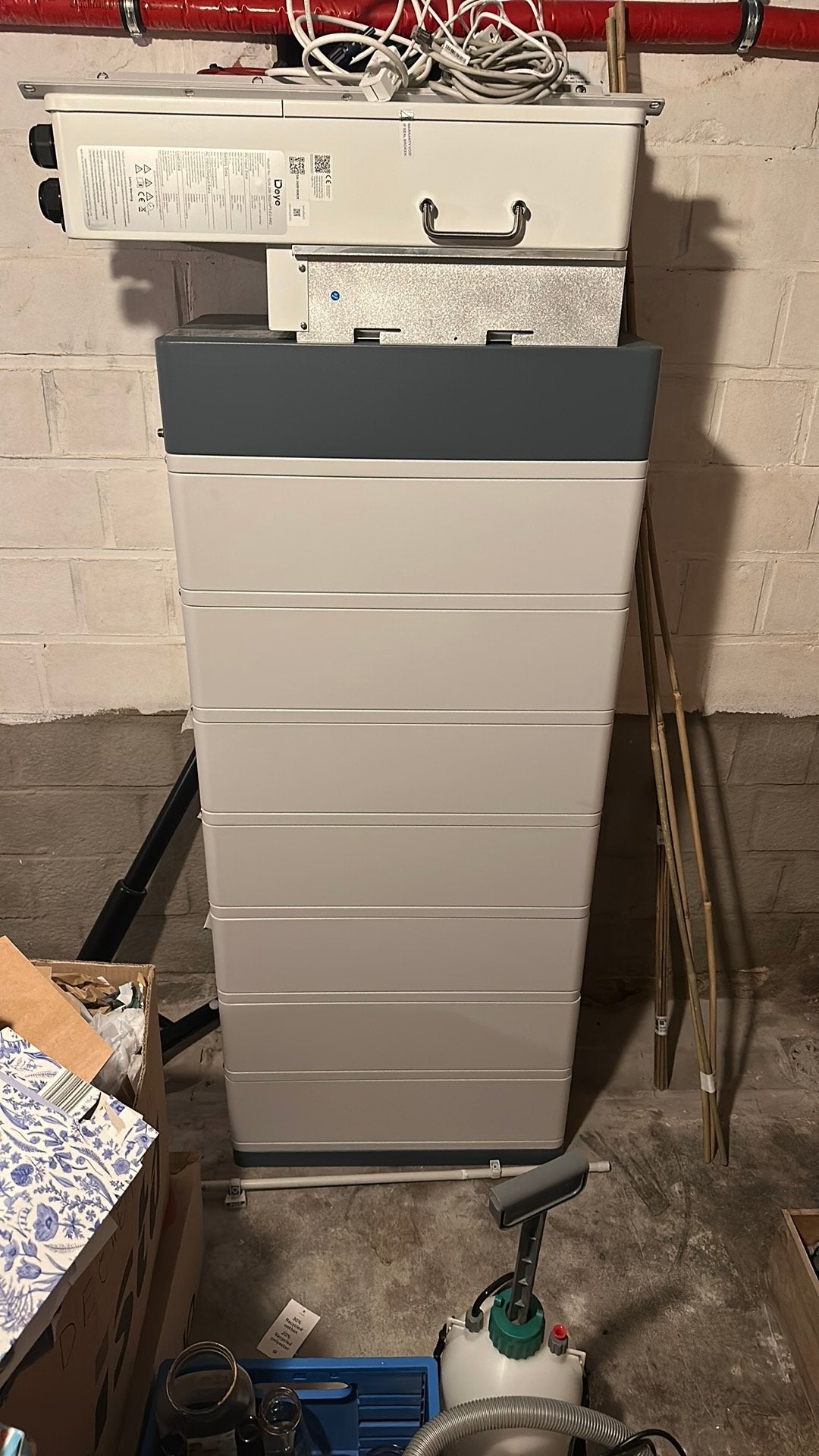 Batterie pylontech + onduleur deye 20kw, Enlèvement, Comme neuf, Système complet, 200 watts-crêtes ou plus
